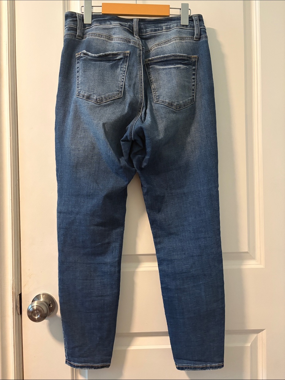 Silver Jeans Blue Wash High-Rise Skinny Jeans - Picture 5 of 6